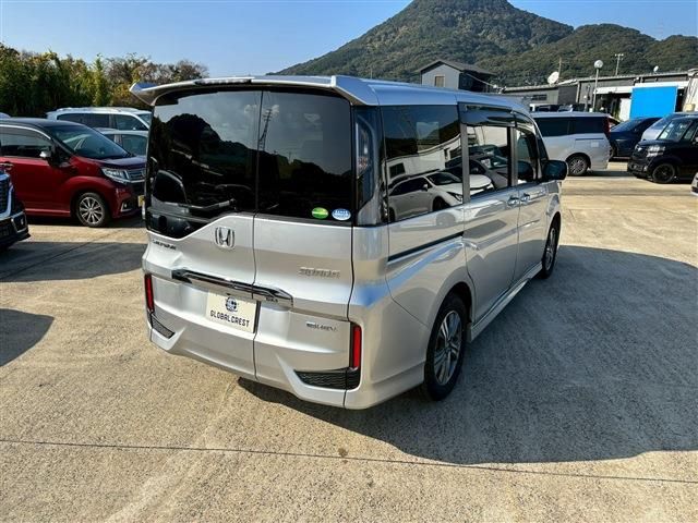 HONDA STEPWAGON E:HEV SPAD 2021 Image 31