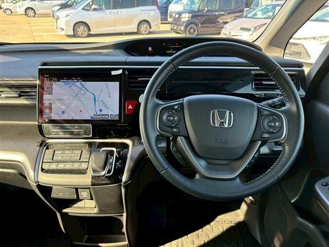 HONDA STEPWAGON E:HEV SPAD 2021 Image 31