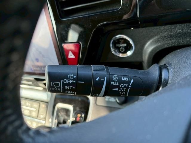 HONDA STEPWAGON E:HEV SPAD 2021 Image 31