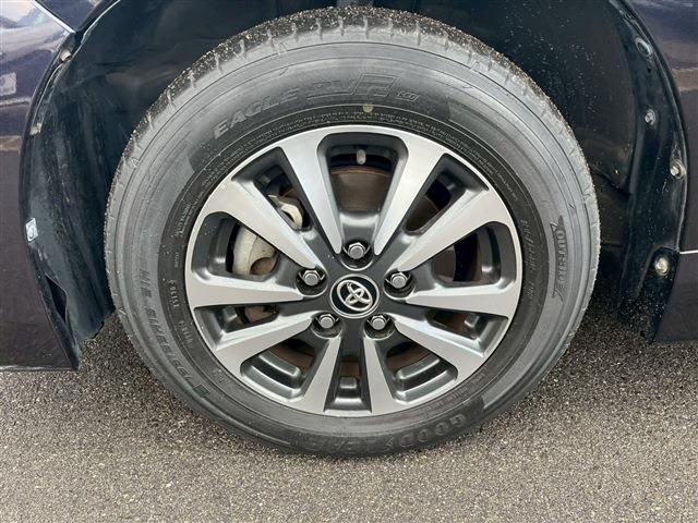 TOYOTA ESQUIRE 2018 Image 31