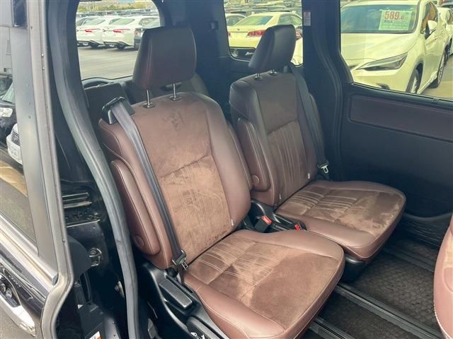 TOYOTA ESQUIRE 2018 Image 31