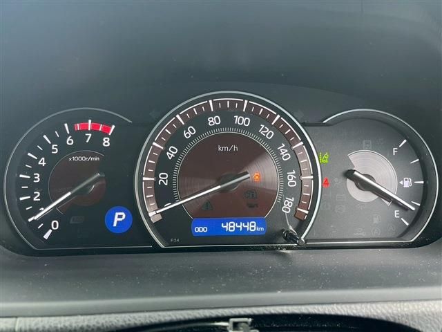 TOYOTA ESQUIRE 2018 Image 31