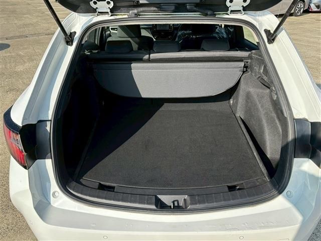 TOYOTA COROLLA TOURING HYBR 2020 Image 31