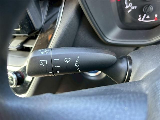 TOYOTA COROLLA TOURING HYBR 2020 Image 31