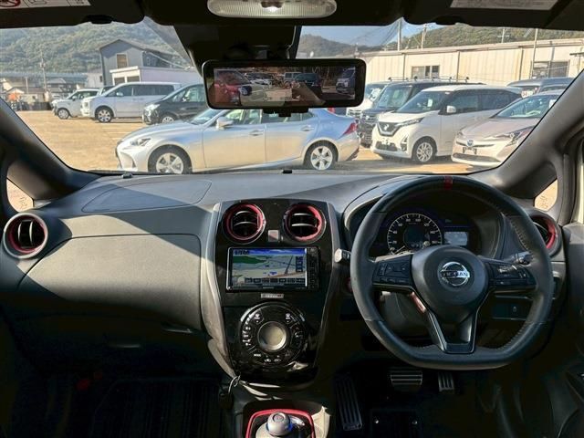 NISSAN NOTE 2018 Image 31