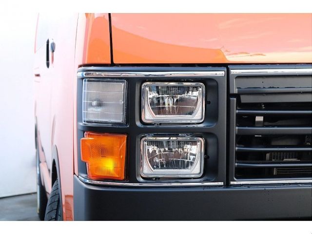 TOYOTA HIACE VAN 2WD 2013 Image 31