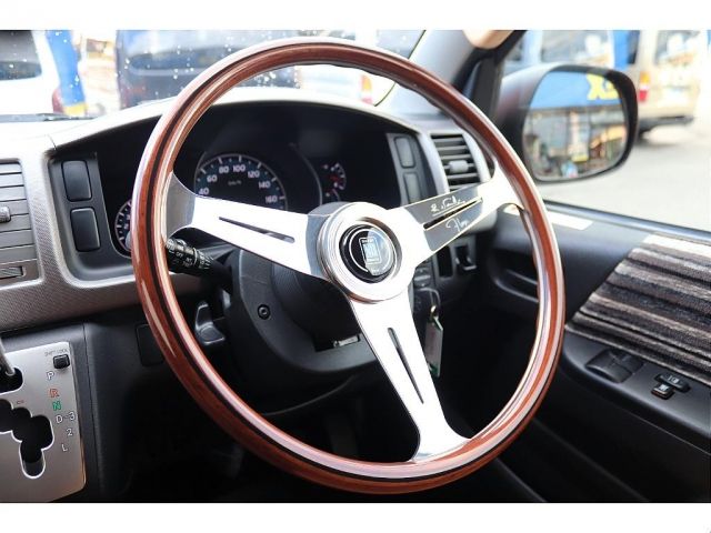 TOYOTA HIACE VAN 2WD 2013 Image 31