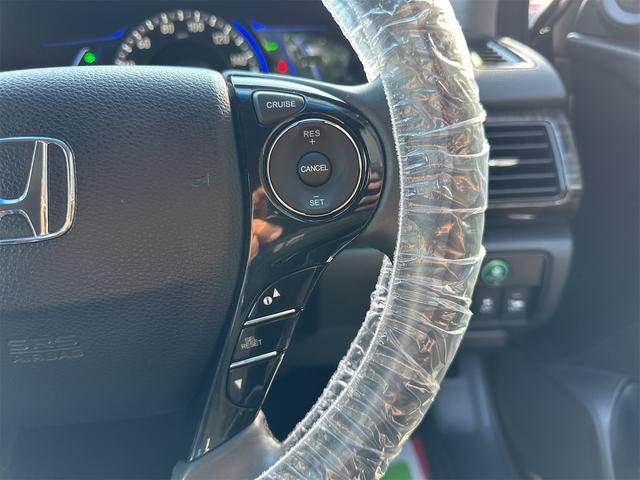 HONDA ACCORD HYBRID 2013 Image 31