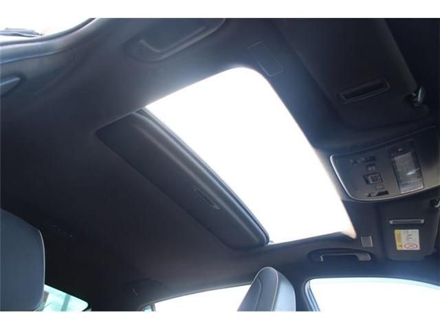 TOYOTA CROWN SEDAN HYBRID 2018 Image 31