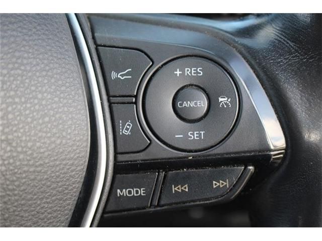 TOYOTA CROWN SEDAN HYBRID 2018 Image 31