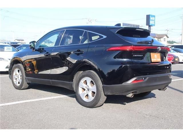 TOYOTA HARRIER 2WD 2022 Image 31