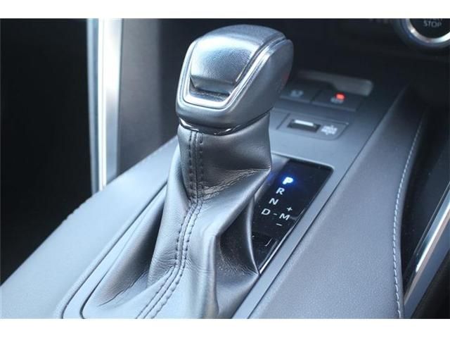 TOYOTA HARRIER 2WD 2022 Image 31