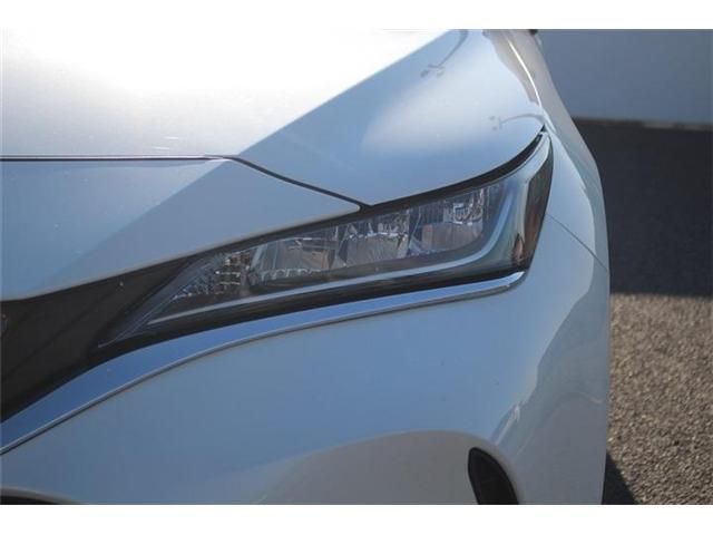 TOYOTA HARRIER 2WD 2022 Image 31