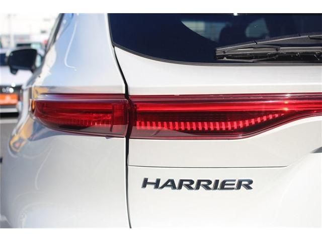 TOYOTA HARRIER 2WD 2022 Image 31