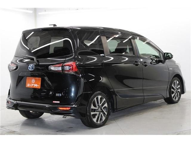 TOYOTA SIENTA HYBRID 2018 Image 31