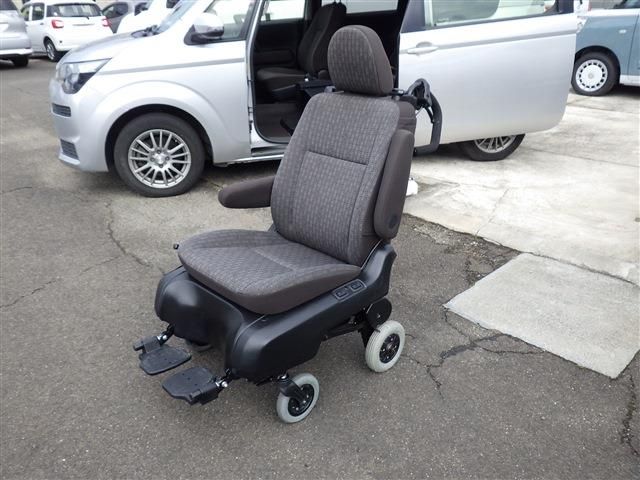 TOYOTA SPADE 4WD 2015 Image 31