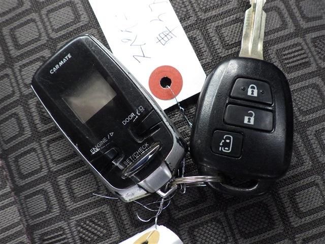 TOYOTA SPADE 4WD 2015 Image 31