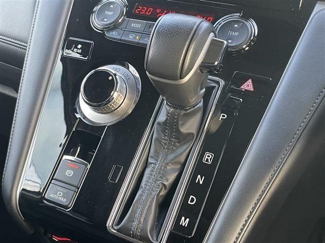 MITSUBISHI DELICA D:5 4WD 2019 Image 31