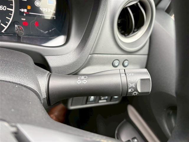 NISSAN NOTE 2020 Image 31