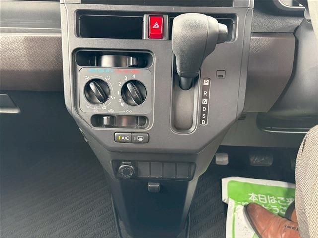 TOYOTA ROOMY 2021 Image 31