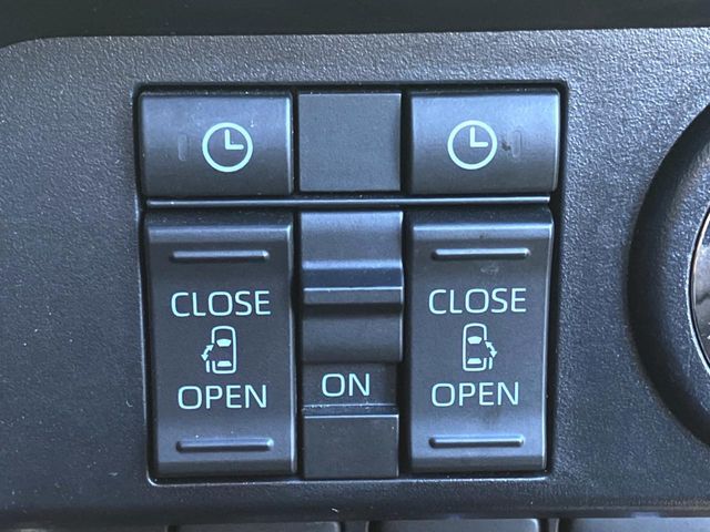 TOYOTA ROOMY 2021 Image 31