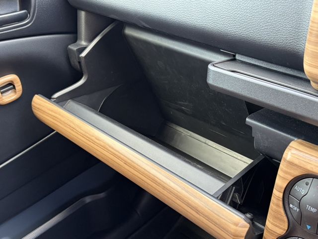 TOYOTA PROBOX VAN HYBRID 2024 Image 31