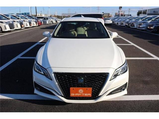 TOYOTA CROWN SEDAN HYBRID 2019 Image 31