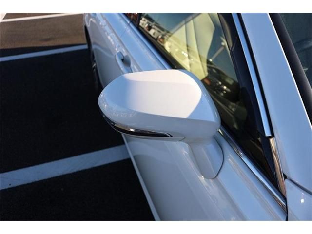 TOYOTA CROWN SEDAN HYBRID 2019 Image 31