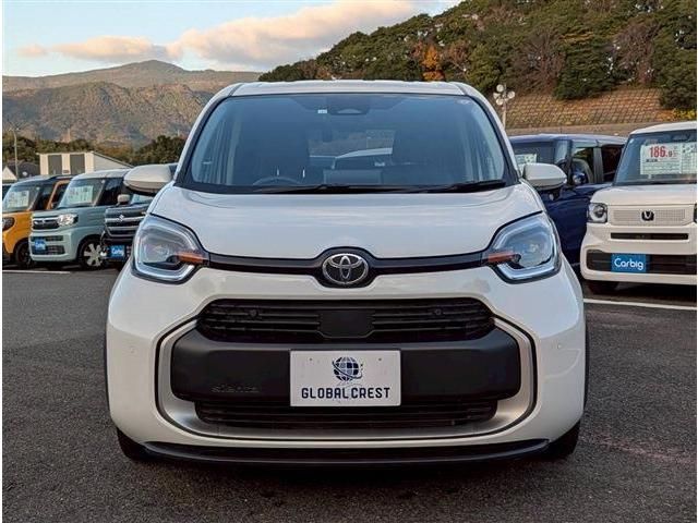 TOYOTA SIENTA HYBRID 2023 Image 31