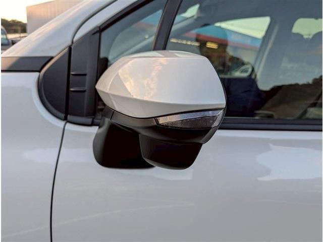 TOYOTA SIENTA HYBRID 2023 Image 31