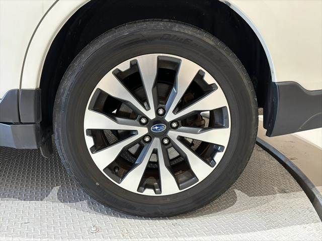 SUBARU LEGACY OUTBACK 2015 Image 31