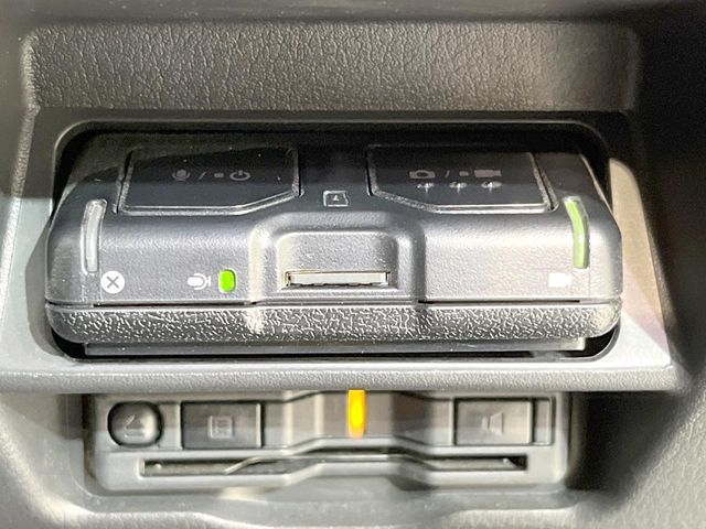 MAZDA CX-30 2023 Image 31