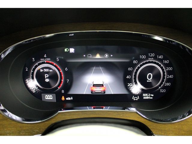 BENTLEY BENTAYGA 2025 Image 31