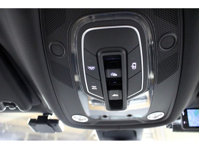 BENTLEY BENTAYGA 2025 Image 31