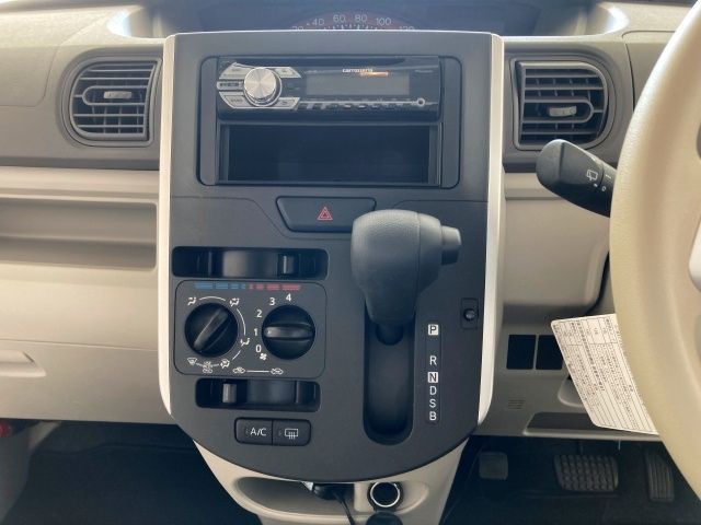 DAIHATSU TANTO 2018 Image 31