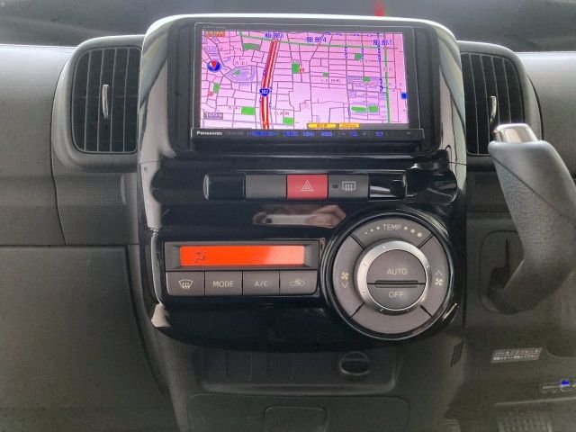 DAIHATSU TANTO CUSTOM 2013 Image 31