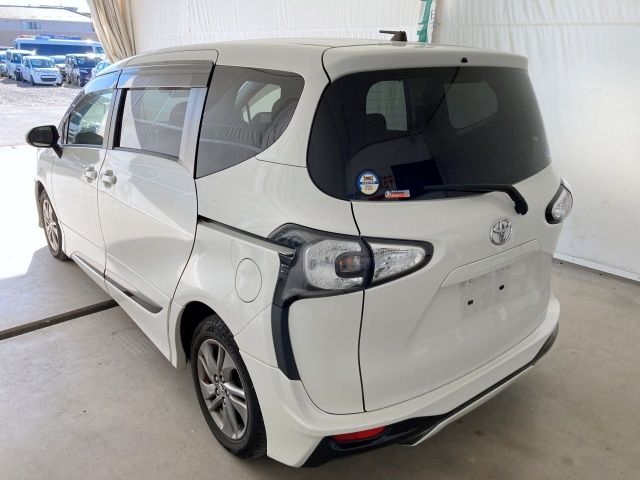 TOYOTA SIENTA 2016 Image 31