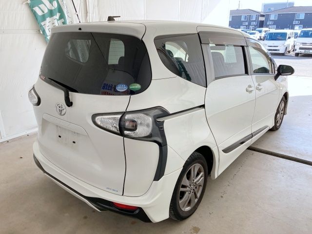 TOYOTA SIENTA 2016 Image 31