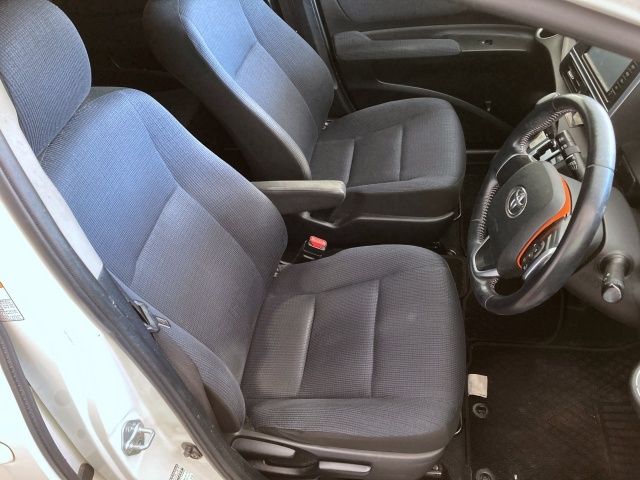 TOYOTA SIENTA 2016 Image 31