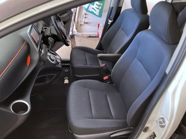 TOYOTA SIENTA 2016 Image 31