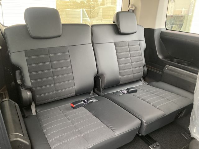 MITSUBISHI DELICA D:5 4WD 2025 Image 31