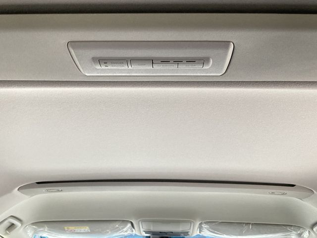 MITSUBISHI DELICA D:5 4WD 2025 Image 31