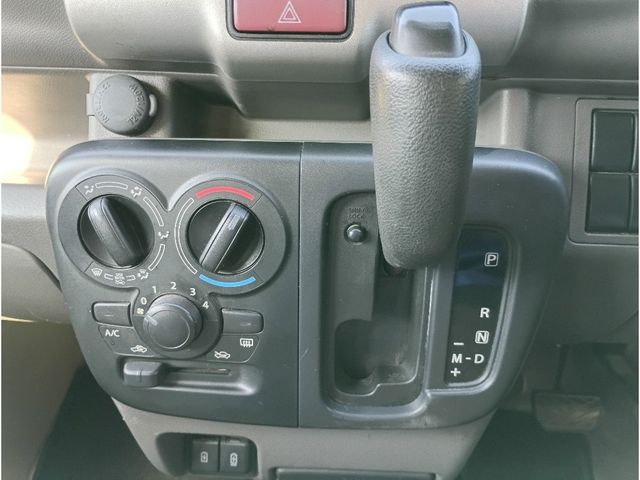 NISSAN NV100 CLIPPER 2022 Image 31