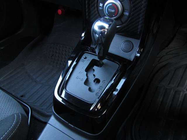 DAIHATSU COPEN 2020 Image 31