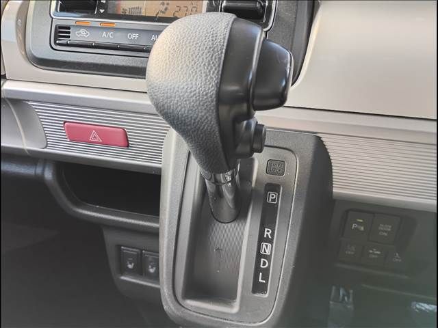 SUZUKI SPACIA 4WD 2022 Image 31