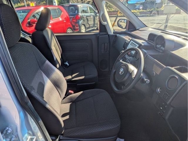 TOYOTA SPADE 2016 Image 31