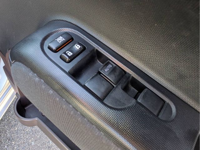 TOYOTA SPADE 2016 Image 31