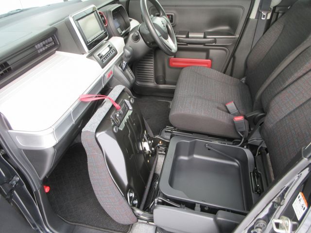 SUZUKI SPACIA 4WD 2022 Image 31