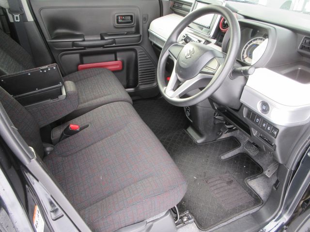 SUZUKI SPACIA 4WD 2022 Image 31