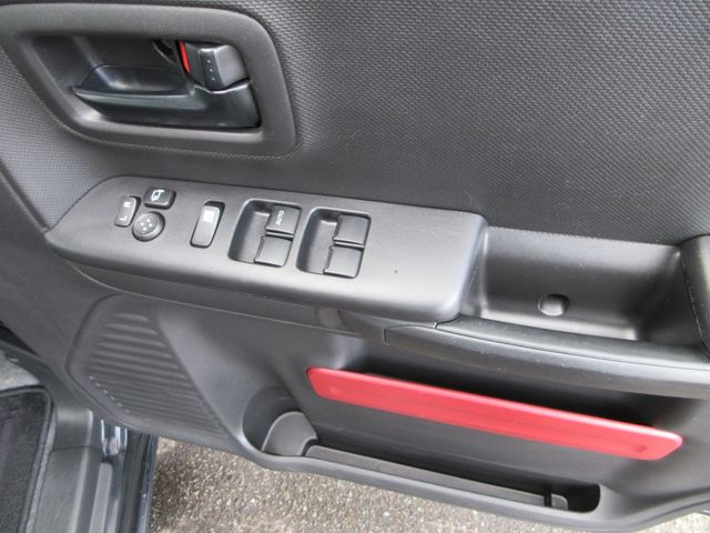 SUZUKI SPACIA 4WD 2022 Image 31